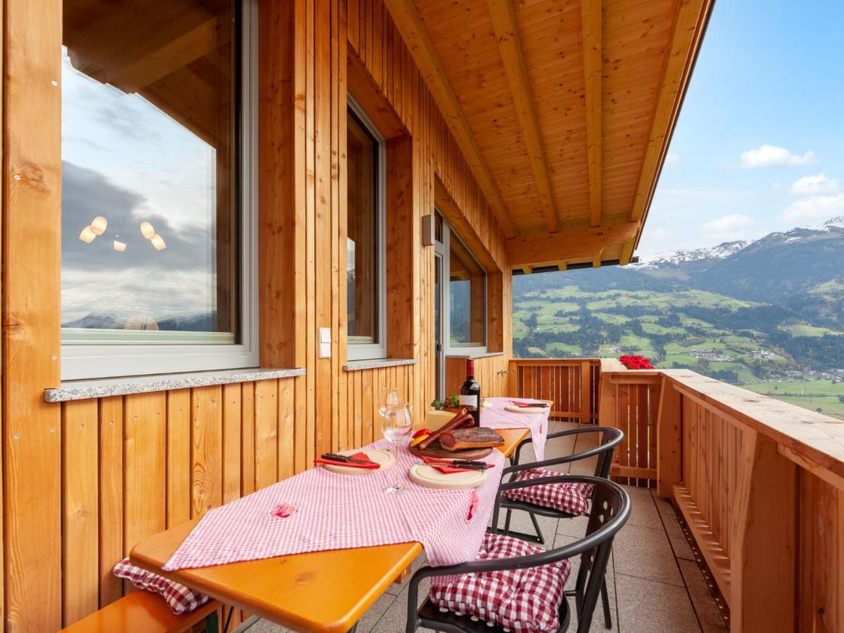 Apartment Chalet Spatn By Interhome Fuegenberg Luaran gambar